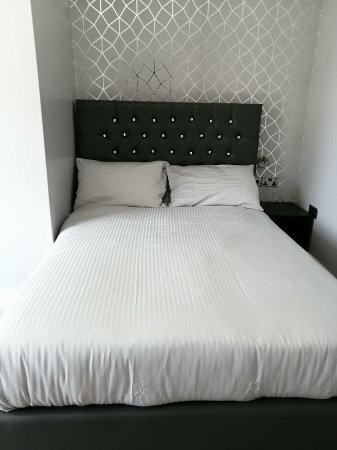 Encore Rooms Scunthorpe Bagian luar foto