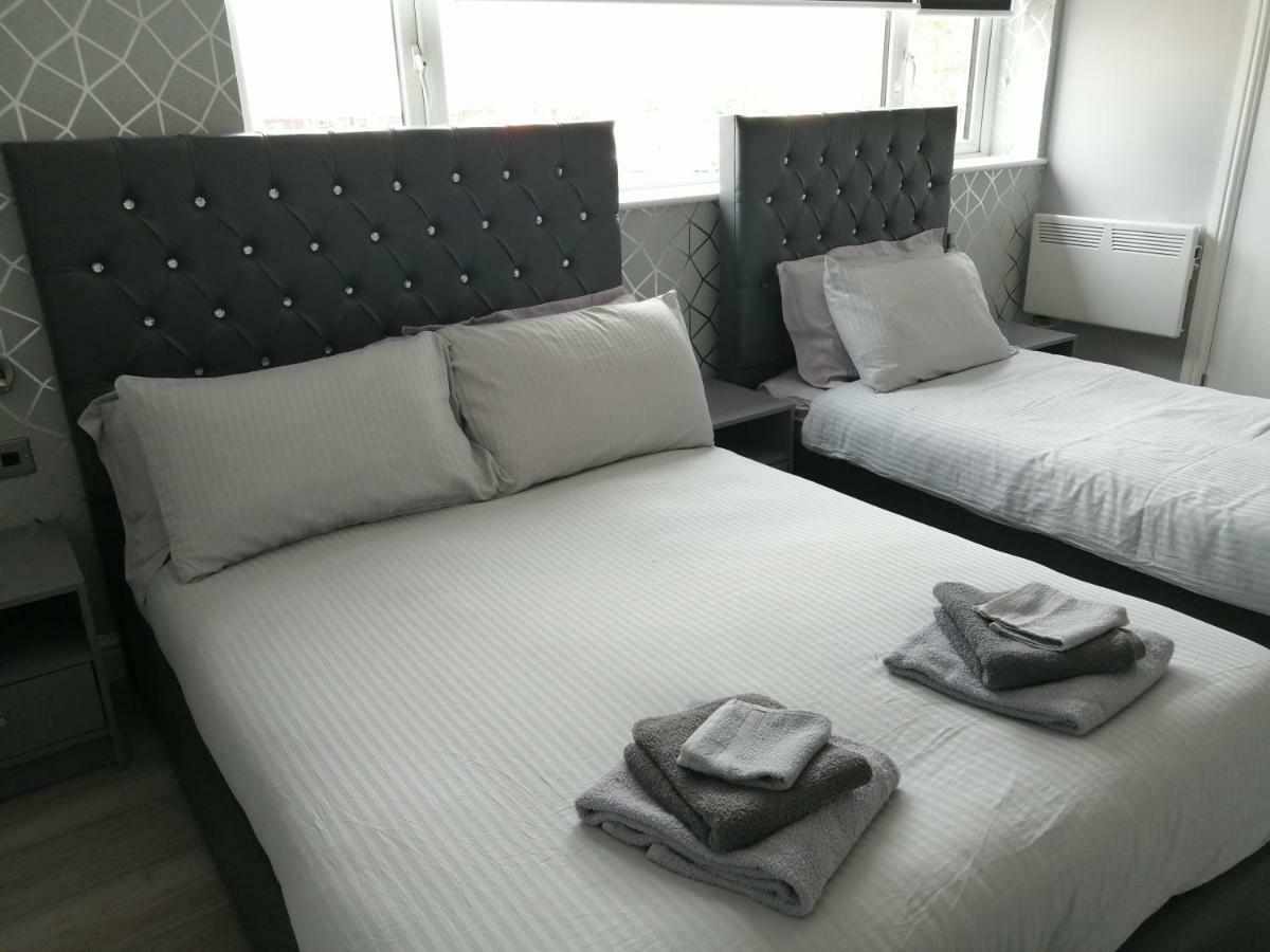 Encore Rooms Scunthorpe Bagian luar foto