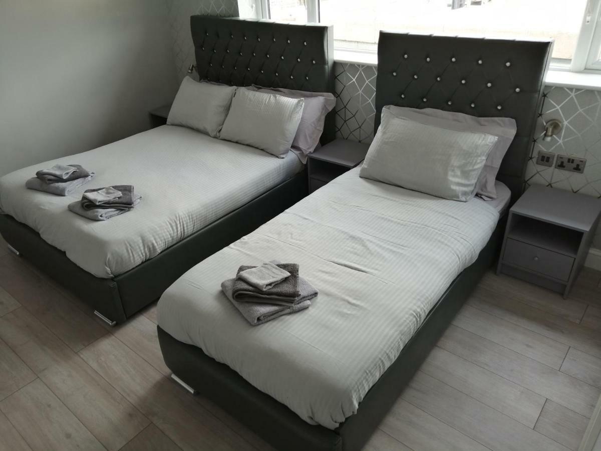 Encore Rooms Scunthorpe Bagian luar foto