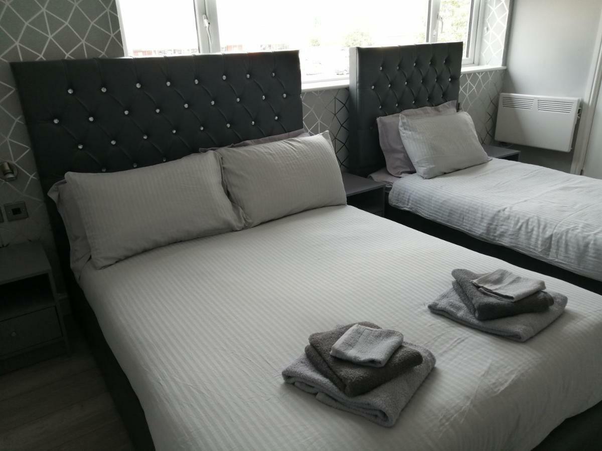 Encore Rooms Scunthorpe Bagian luar foto