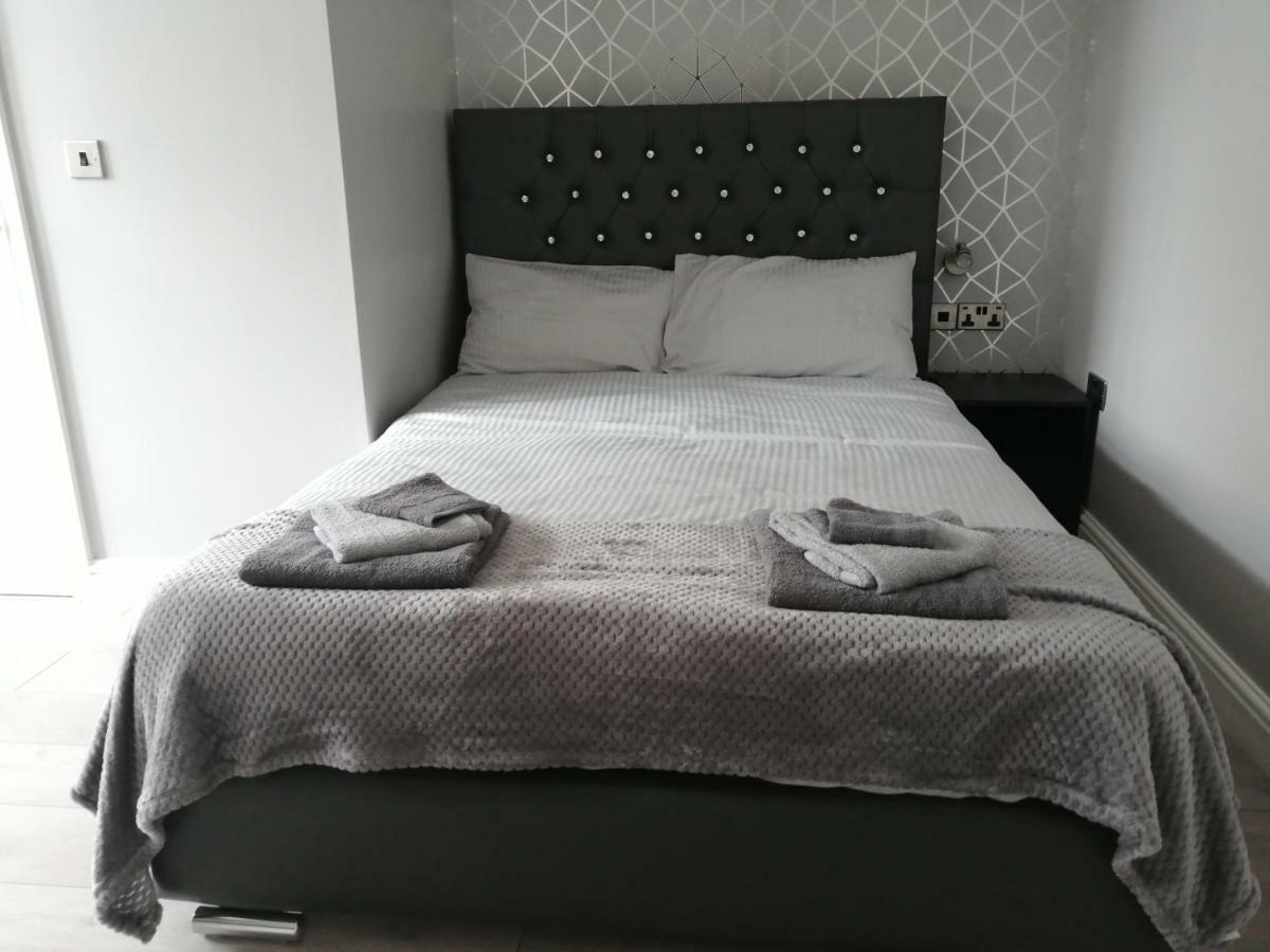 Encore Rooms Scunthorpe Bagian luar foto